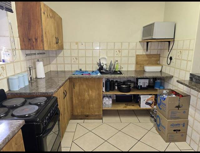 2 BEDROOM APARTMENT FOR SALE IN SUNNYSIDE